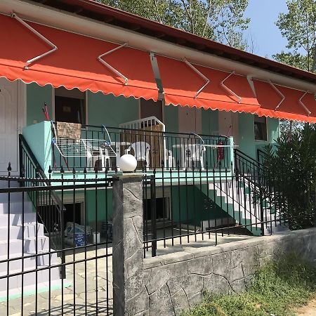 Maria Rooms Vrasna Exterior photo