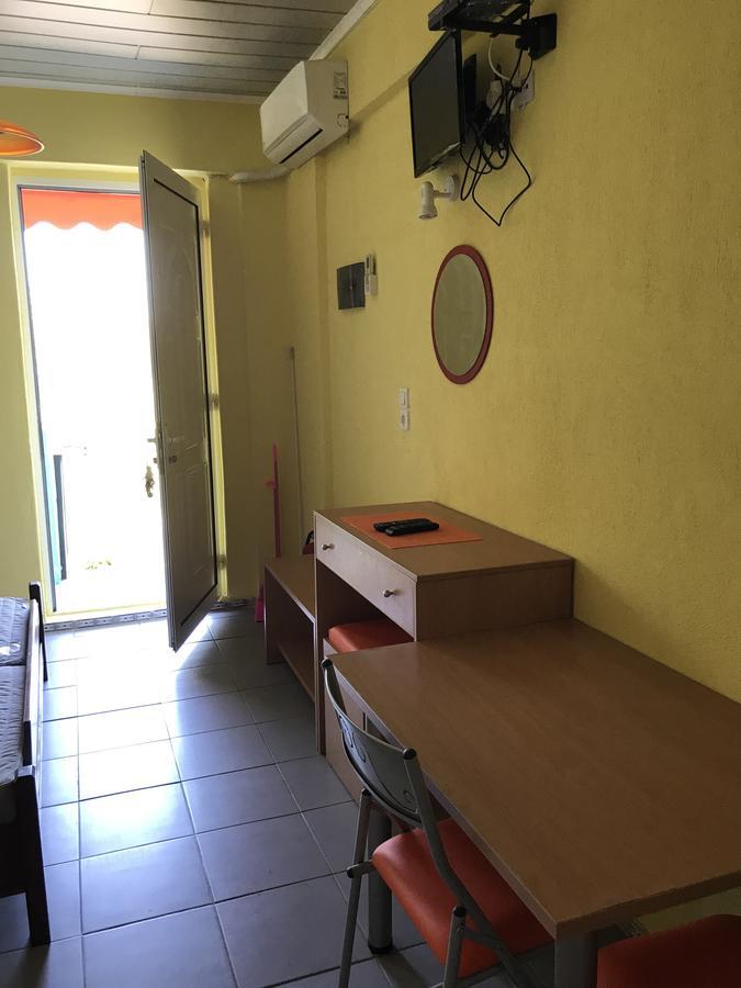 Maria Rooms Vrasna Exterior photo