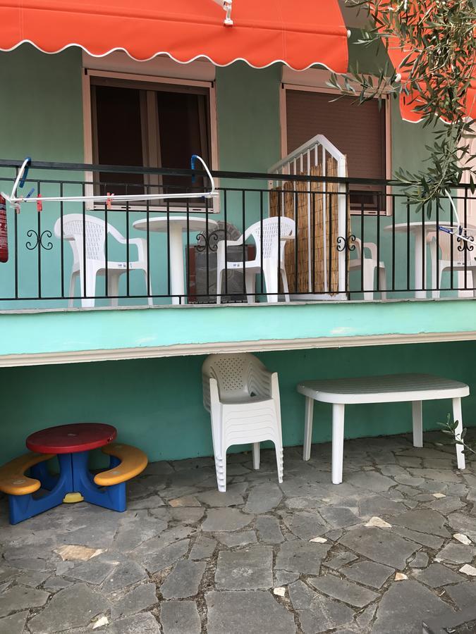 Maria Rooms Vrasna Exterior photo