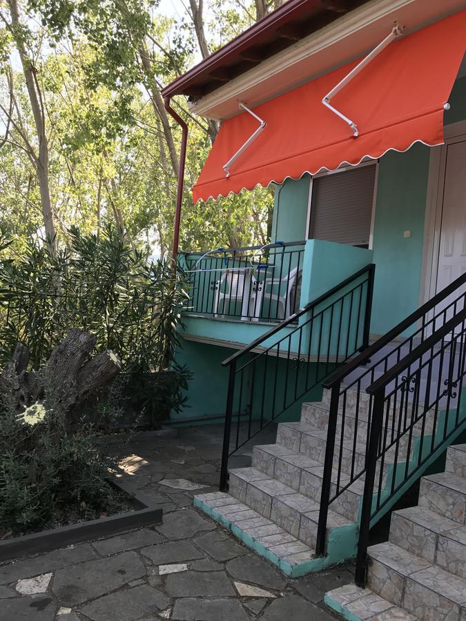 Maria Rooms Vrasna Exterior photo